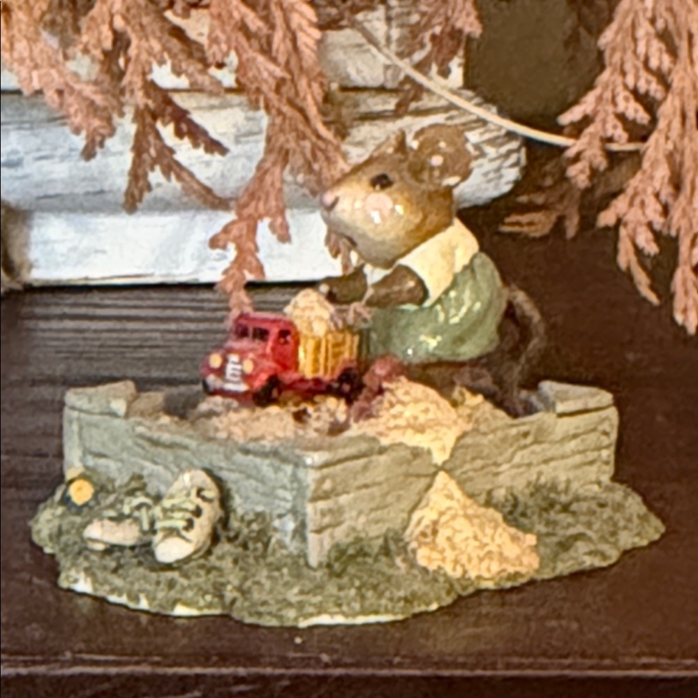 Wee forest folk William Petersen Charming Mouse Figurine with Red Toy Truck